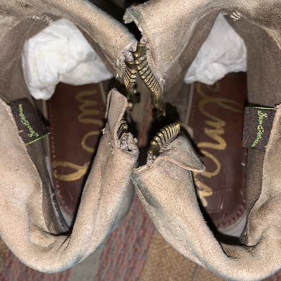 Sam Edelman Louis Distressed Suede Fringe Western Cowboy Ankle Booties Gray 7M - Picture 8 of 9